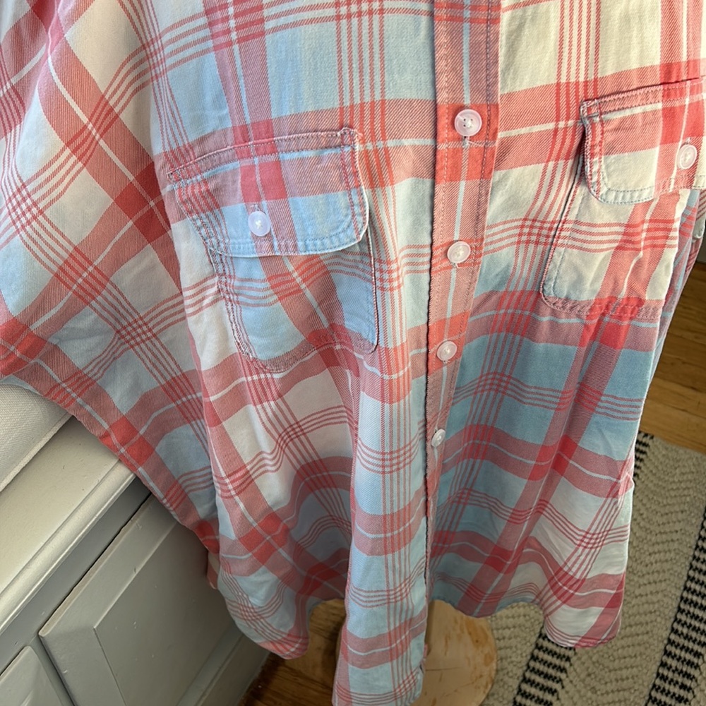 American Eagle Outfitters Red and Blue Plaid Button Down Shirt - Picture 3 of 4